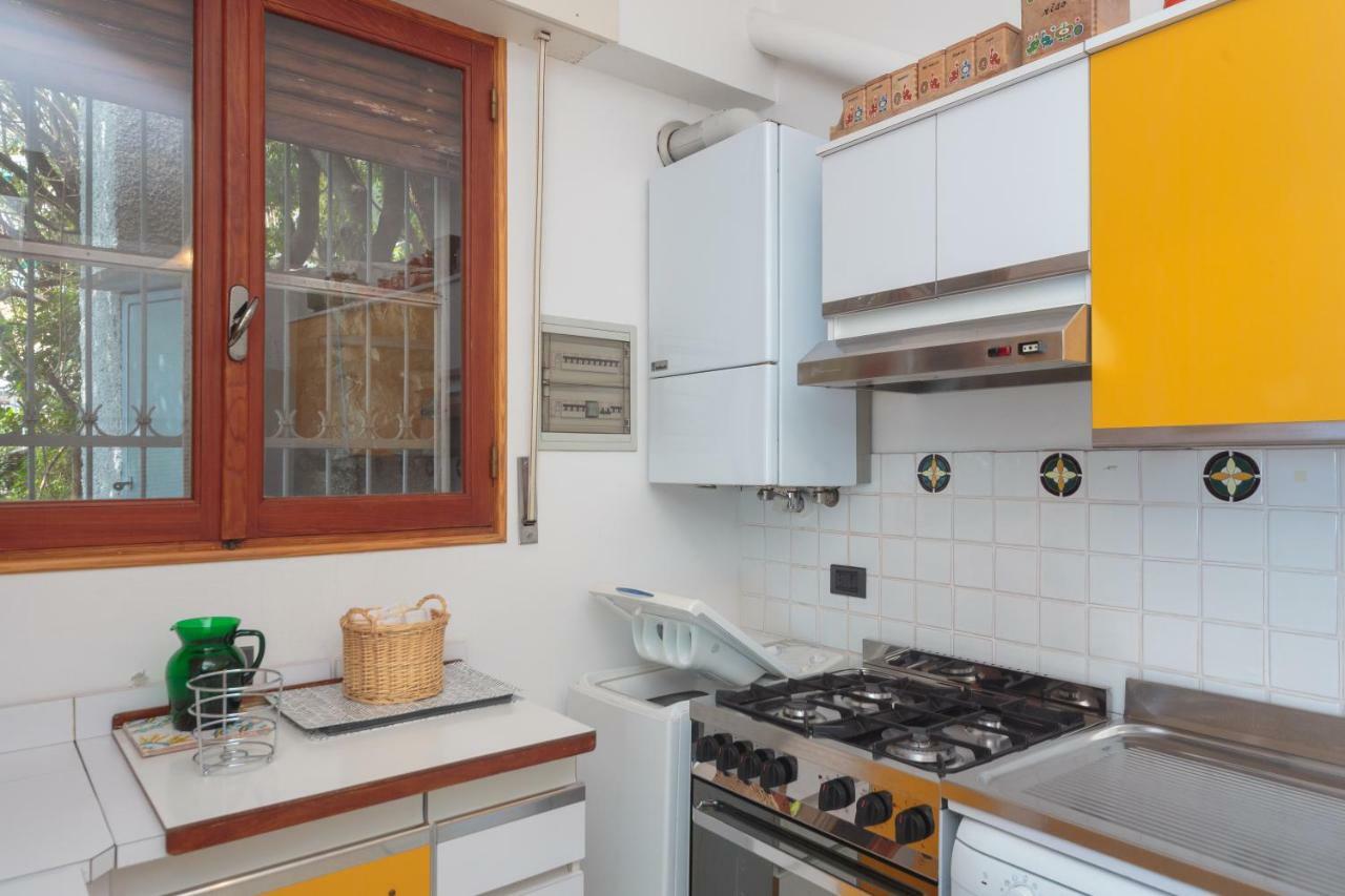 شقة Casa Emily كيافاري المظهر الخارجي الصورة
